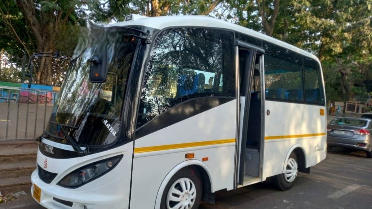 Mini bus category for medium group transport in Delhi NCR